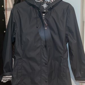 Women’s rain jacket